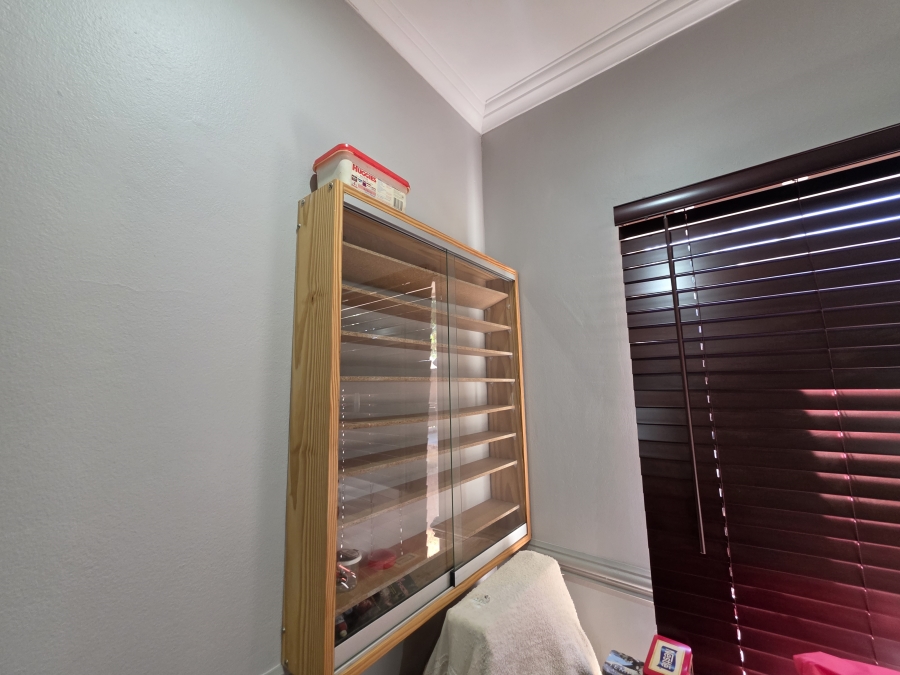 2 Bedroom Property for Sale in Navalsig Free State